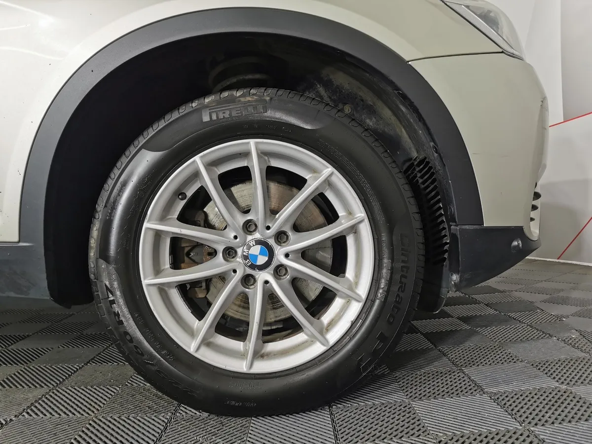 BMW X3 xDrive20i AT (184 л.с.) Серый в АВИЛОН. Слайд №7