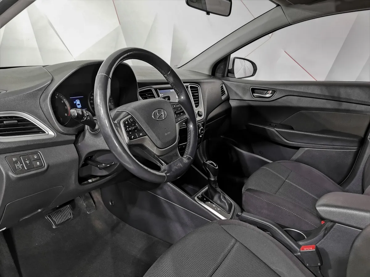 Hyundai Solaris 1.6 AT (123 л.с.) Super Series Белый в АВИЛОН. Слайд №19