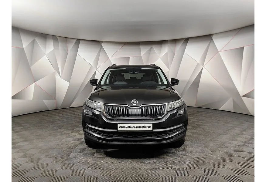 Skoda Kodiaq 2.0 TSI DSG 4X4 (180 л.с.) Черный в АВИЛОН. Слайд №7