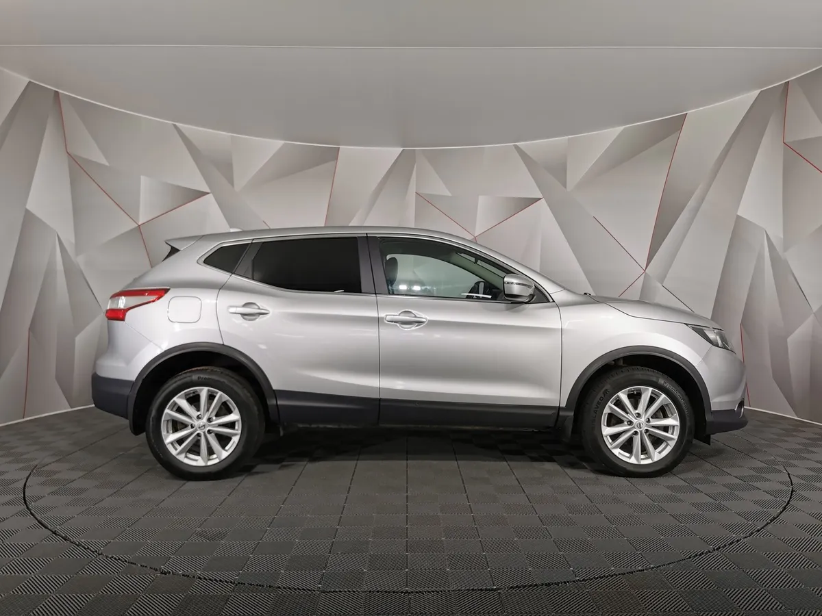 Nissan Qashqai 2.0 CVT (144 л.с.) Серебристый в АВИЛОН. Слайд №6