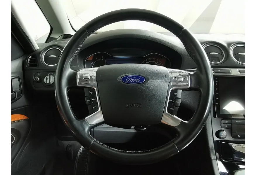 Ford S-Max 2.0 TDCi DPF Powershift (140 л.с.) Trend Белый в АВИЛОН. Слайд №20
