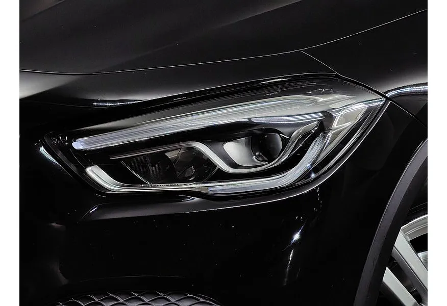 Mercedes-Benz GLA 200 7G-DCT (163 л.с.) Progressive Черный в АВИЛОН. Слайд №10