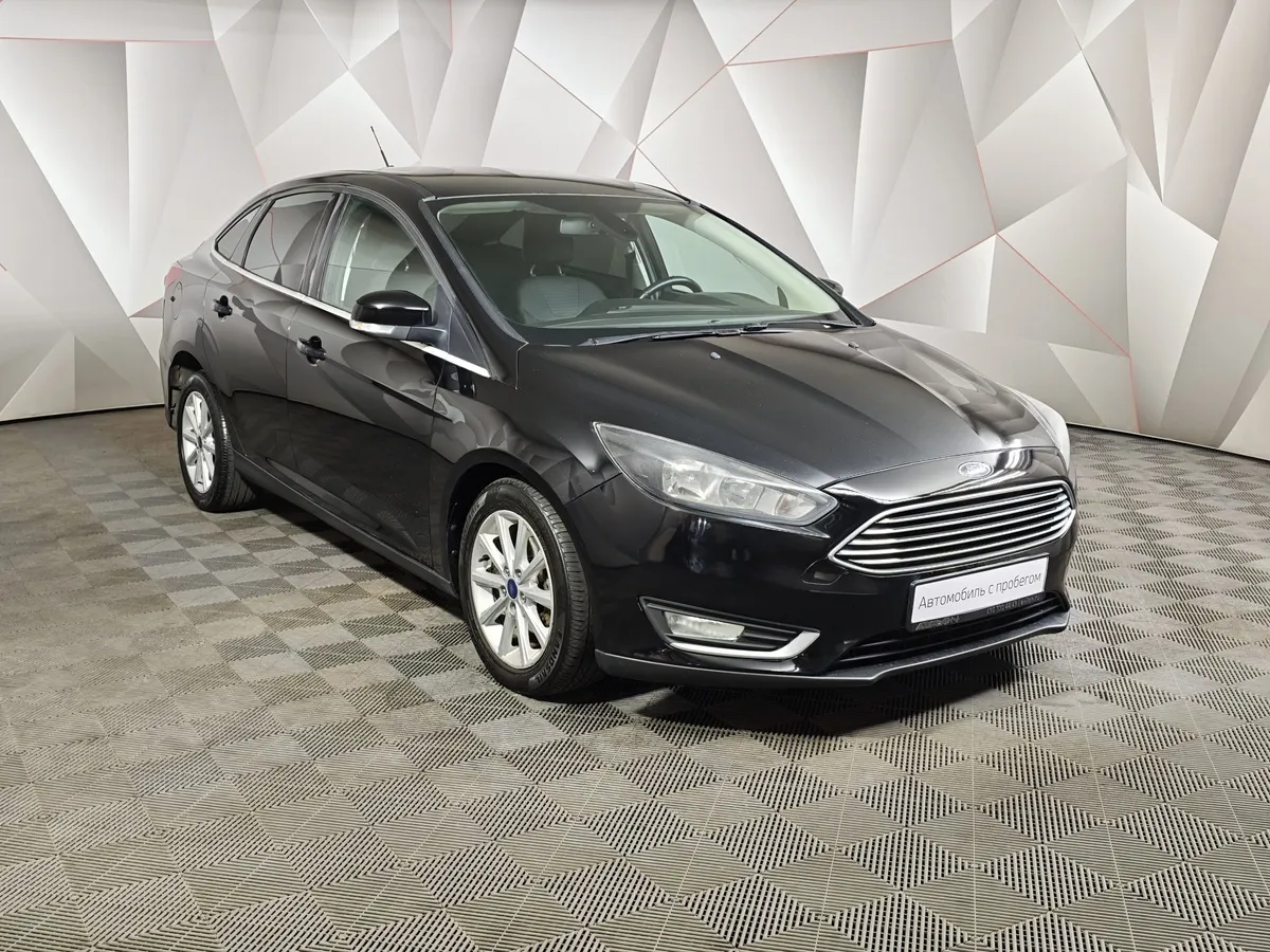 Ford Focus 1.5 EcoBoost AT (150 л.с.) Titanium Черный в АВИЛОН. Слайд №3