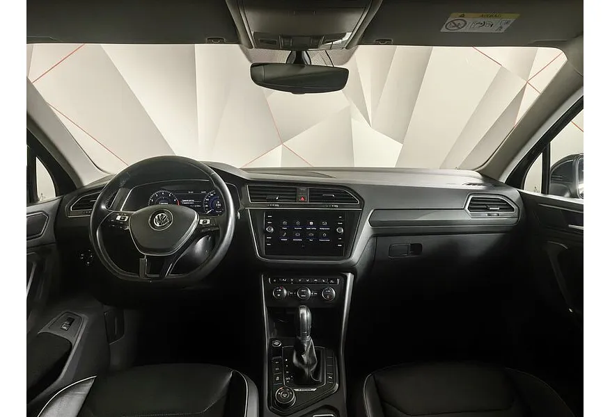 Volkswagen Tiguan 2.0 TSI 4Motion DSG (180 л.с.) Highline Черный в АВИЛОН. Слайд №13