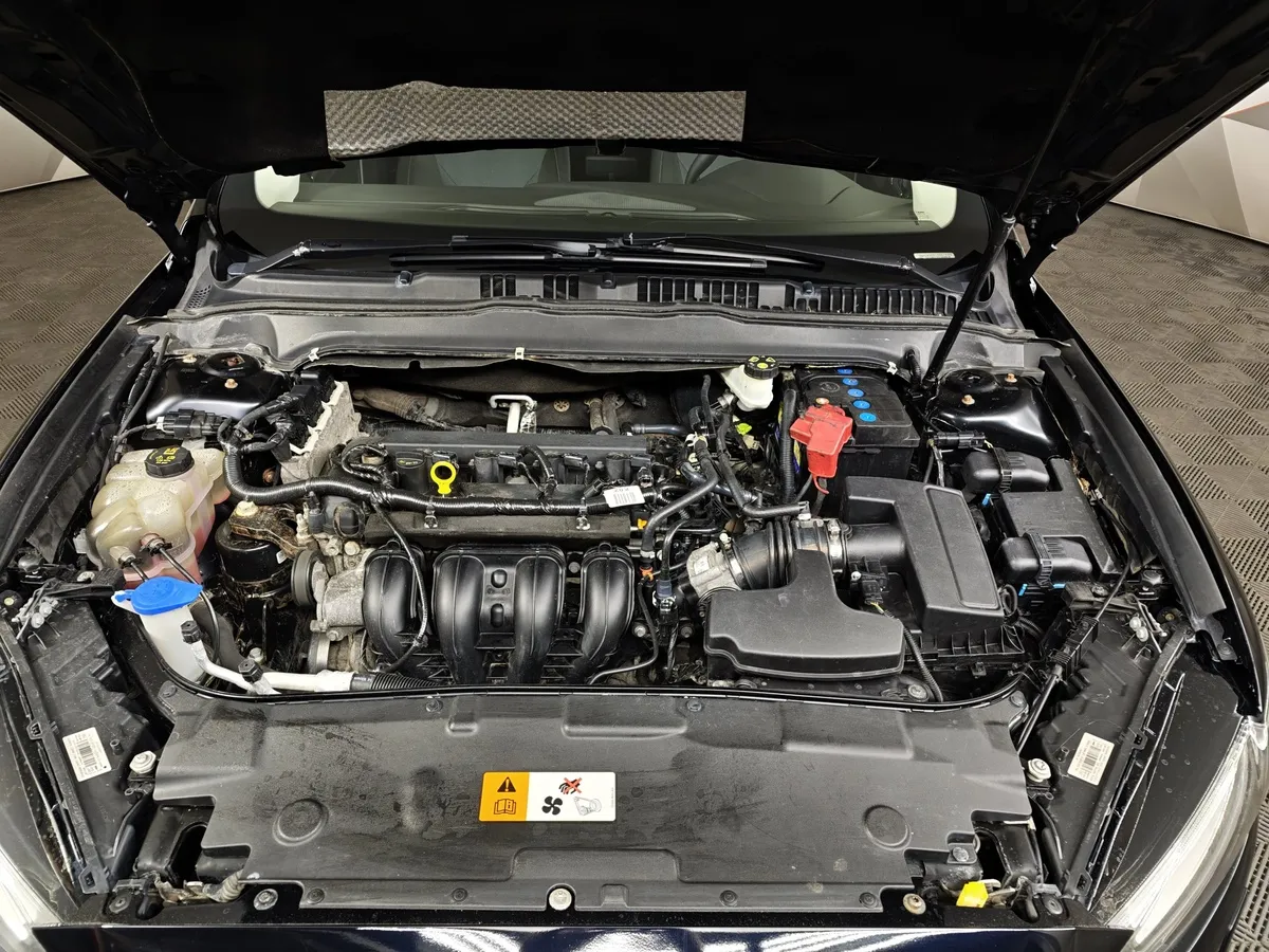 Ford Mondeo 2.5 AT (149 л.с.) Titanium Черный в АВИЛОН. Слайд №11