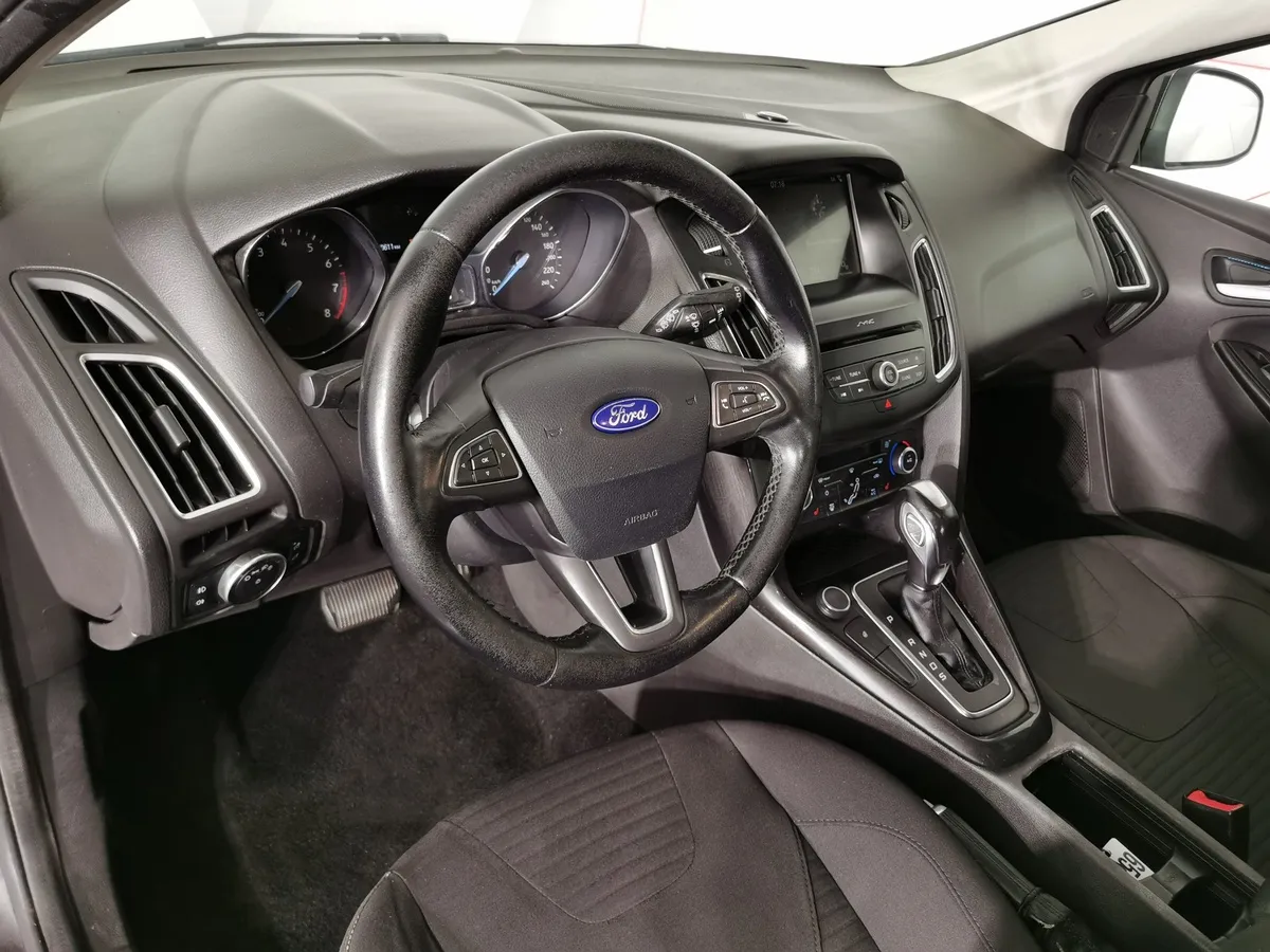 Ford Focus 1.5 EcoBoost AT (150 л.с.) Titanium Серый в АВИЛОН. Слайд №17
