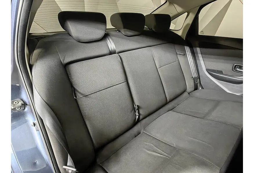 Nissan Almera 1.6 AT (102 л.с.) Comfort Синий в АВИЛОН. Слайд №11