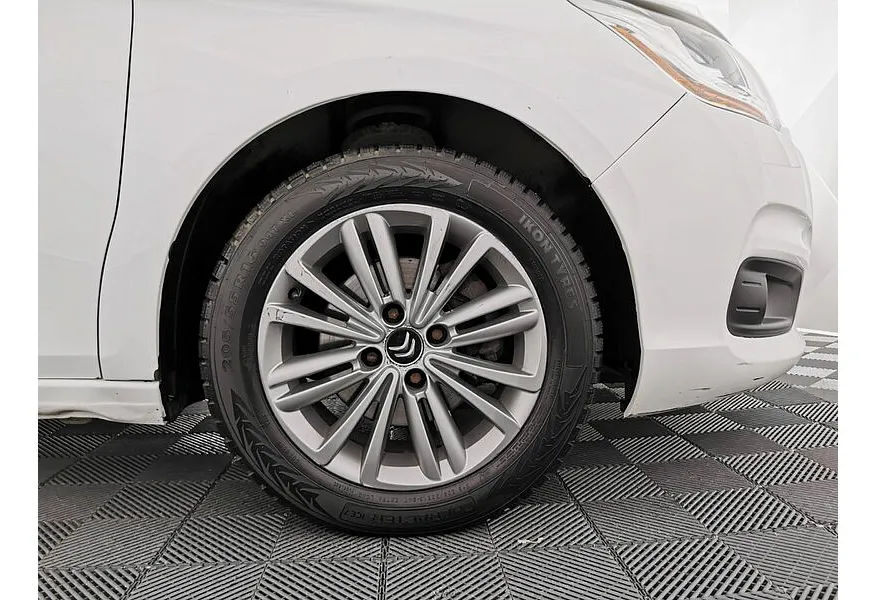 Citroen C4 1.6 VTi AT (120 л.с.) Белый в АВИЛОН. Слайд №9