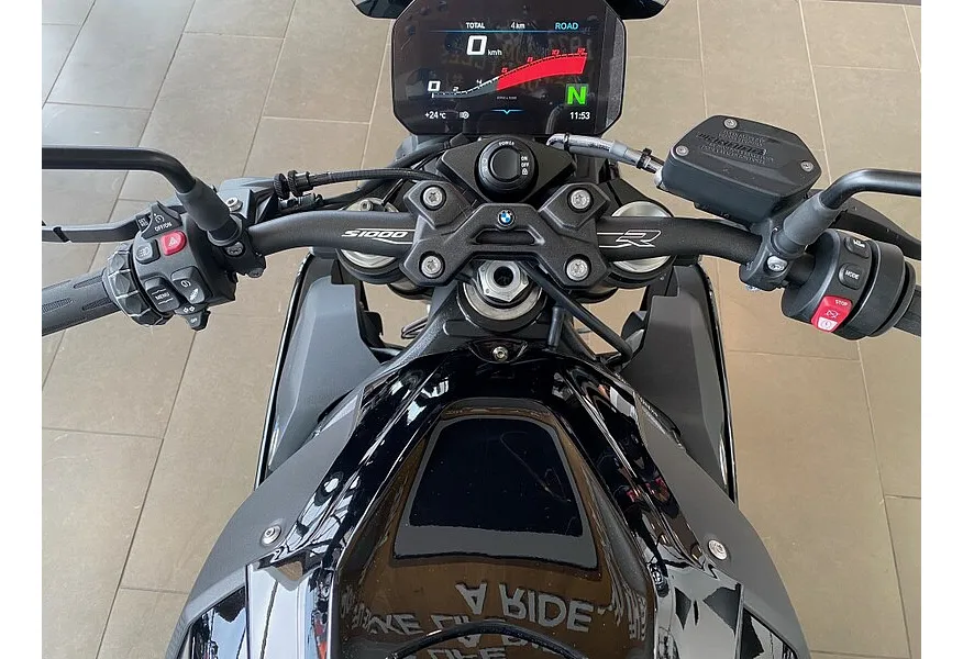 АВИЛОН - BMW Motorrad S 1000 R S 1000 R 999 см³ (160) 999 Черный - slide 8