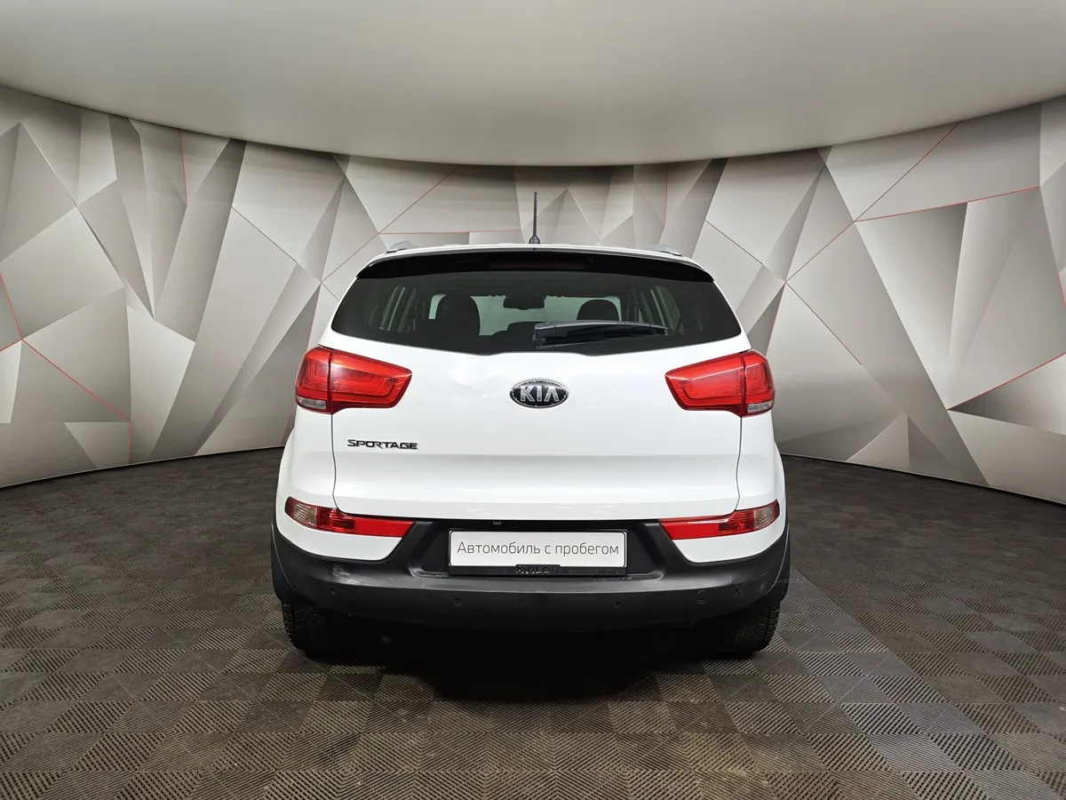 Kia Sportage 2.0 AT AWD (150 л.с.) Белый в АВИЛОН. Слайд №8