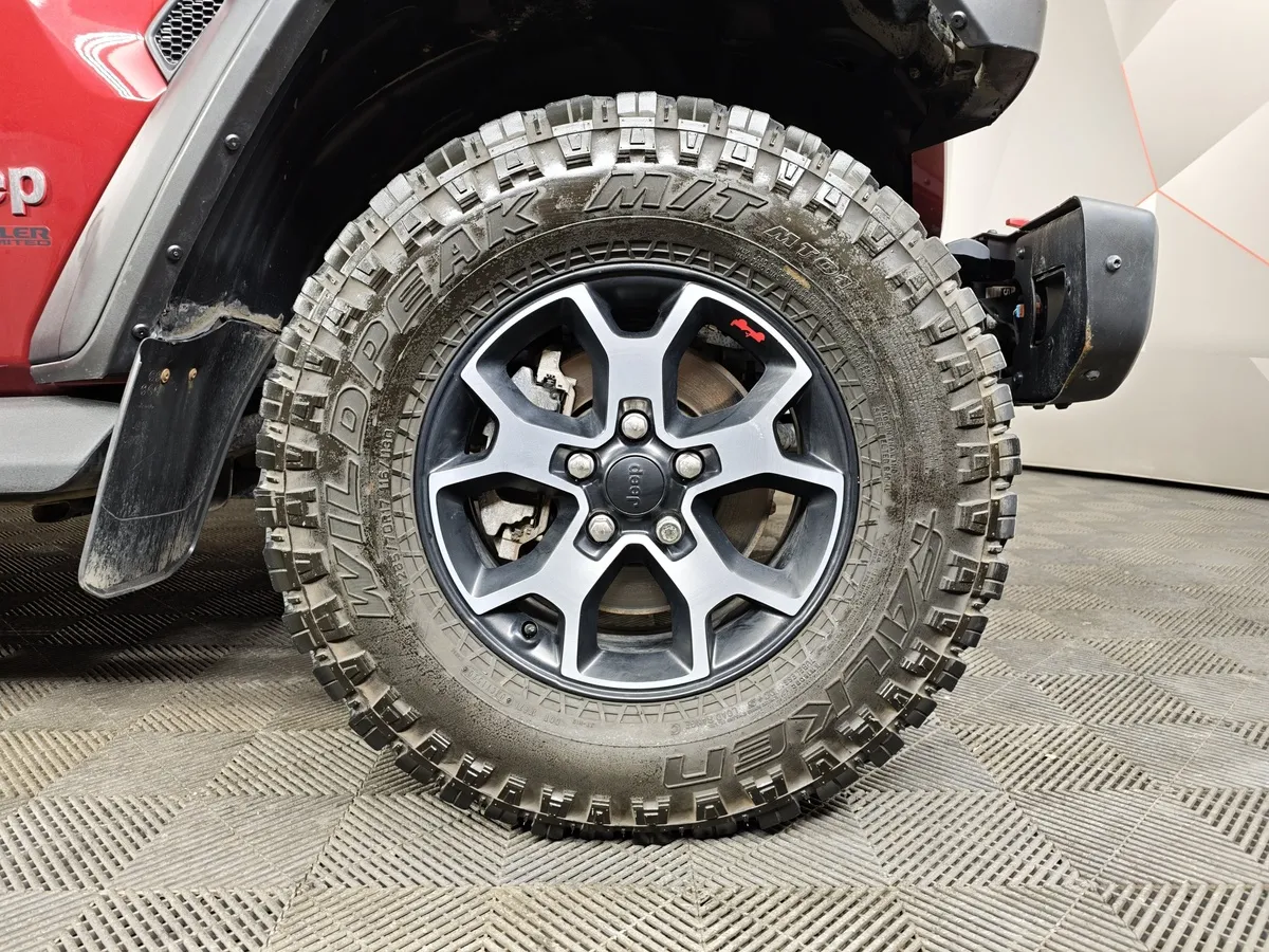 Jeep Wrangler 3.6 AT AWD (290 л.с.) Rubicon Красный в АВИЛОН. Слайд №9