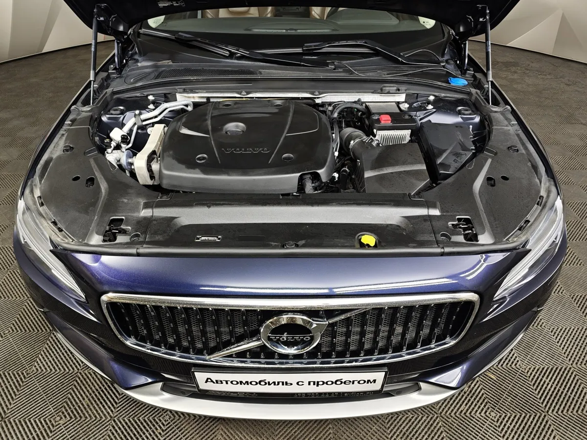 Volvo V90 Cross Country 2.0 T5 Drive-E AT AWD (249 л.с.) Plus Синий в АВИЛОН. Слайд №11