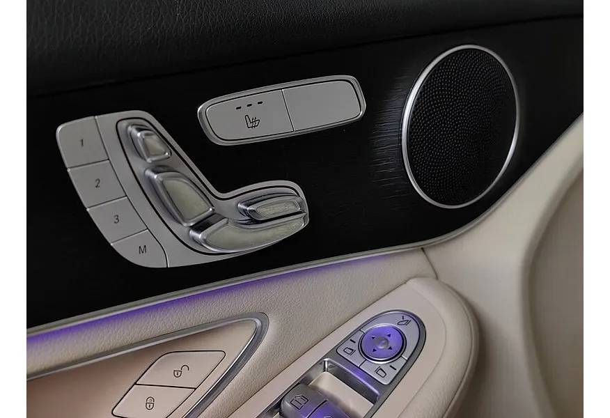 Mercedes-Benz GLC 300 9G-TRONIC 4MATIC (249 л.с.) Sport Plus Серый в АВИЛОН. Слайд №22