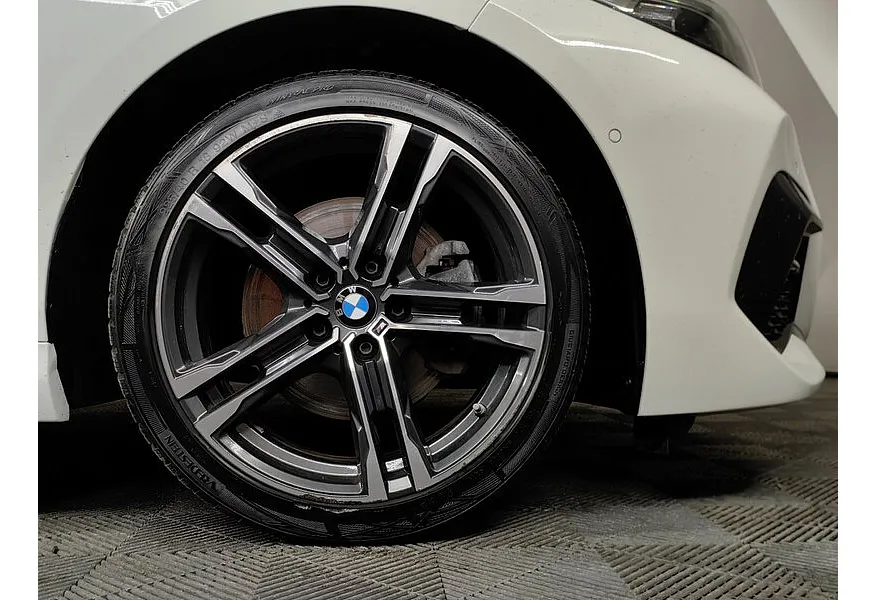 АВИЛОН - BMW 2 серия Gran Coupe 218i (140 л.с.) M Sport Edition 21 Белый - slide 9761236