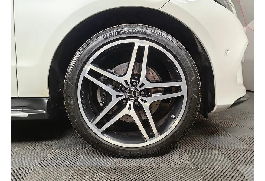 Mercedes-Benz GLE 350 d 4MATIC 9G-TRONIC (249 л.с.) Особая серия Белый в АВИЛОН. Слайд №9