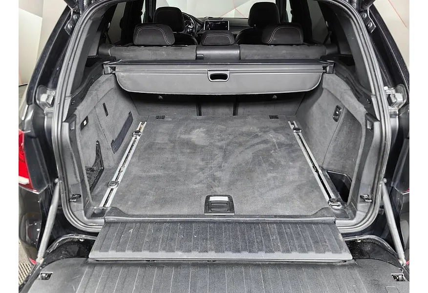 BMW X5 xDrive30d Steptronic (249 л.с.) Черный в АВИЛОН. Слайд №8