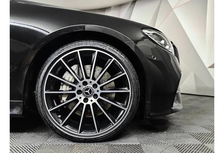 LIVE. Слайд №16