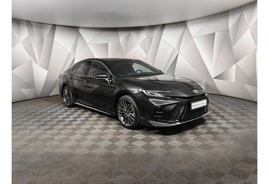 Toyota Camry 2.0h CVT (197 л.с.) Sport Plus Черный в АВИЛОН. Слайд №3