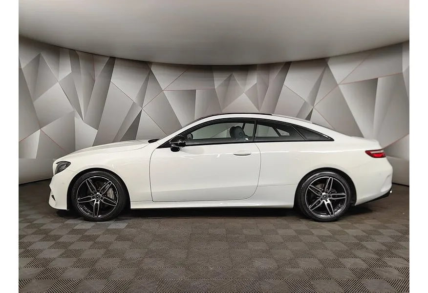 АВИЛОН - Mercedes-Benz E-Класс E 200 G-TRONIC (184 л.с.) Sport Белый - slide 2