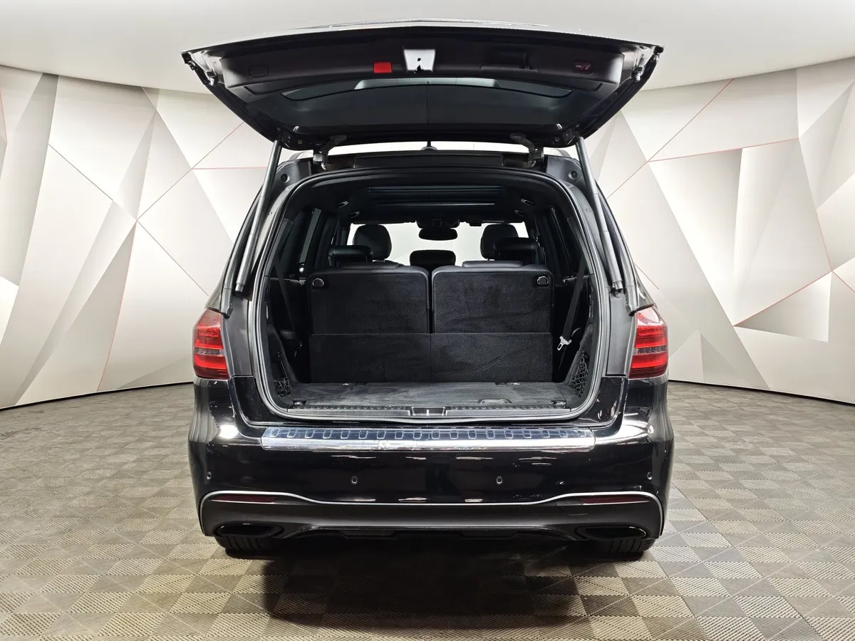 Mercedes-Benz GLS 400 4MATIC 9G-TRONIC (333 л.с.) Особая серия Черный в АВИЛОН. Слайд №12