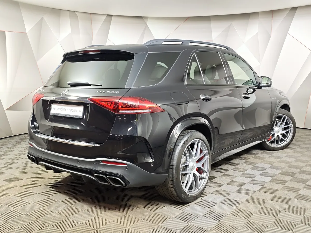 Mercedes-Benz GLE 63 S 9G 4MATIC+ (612 л.с.) Черный в АВИЛОН. Слайд №2