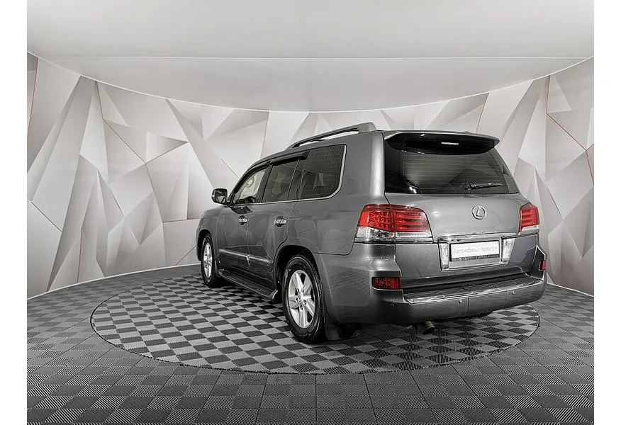 Lexus LX 570 AT (367 л.с.) Серый в АВИЛОН. Слайд №4