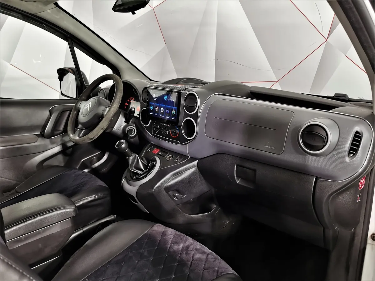 Citroen Berlingo 1.6 MT (110 л.с.) Белый в АВИЛОН. Слайд №11