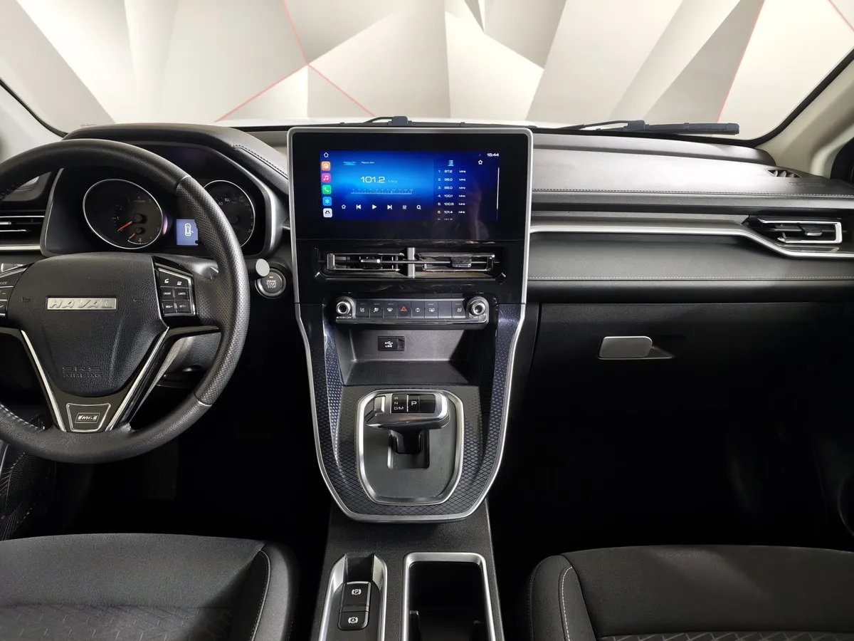 Haval M6 1.5 DCT 2WD (143 л.с.) Family Белый в АВИЛОН. Слайд №13