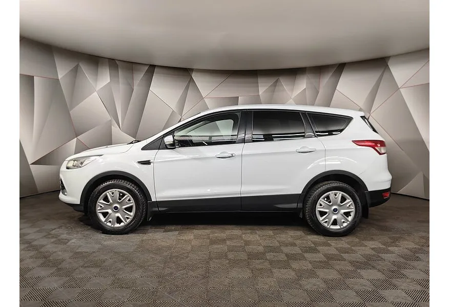 Ford Kuga 1.6 EcoBoost MT (150 л.с.) Trend Белый в АВИЛОН. Слайд №5 Ford Kuga 1.6 EcoBoost MT (150 л.с.) Trend Белый в АВИЛОН. Слайд №5