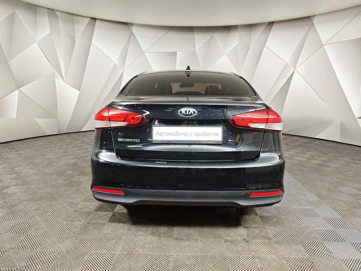 Kia Cerato 1.6 AT (130 л.с.) Comfort Черный в АВИЛОН. Слайд №8