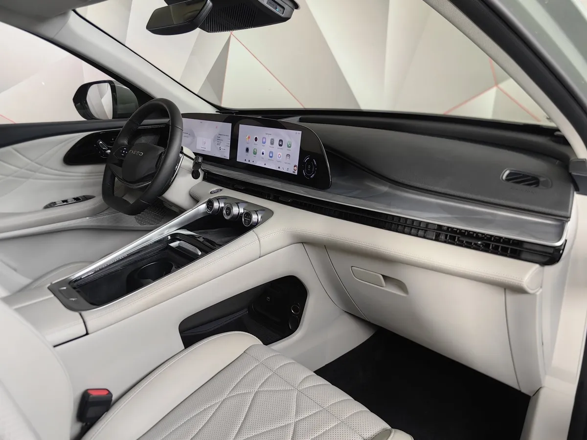 EXEED RX 2.0T DCT 4WD (249 л.с.) Premium Зеленый в АВИЛОН. Слайд №12
