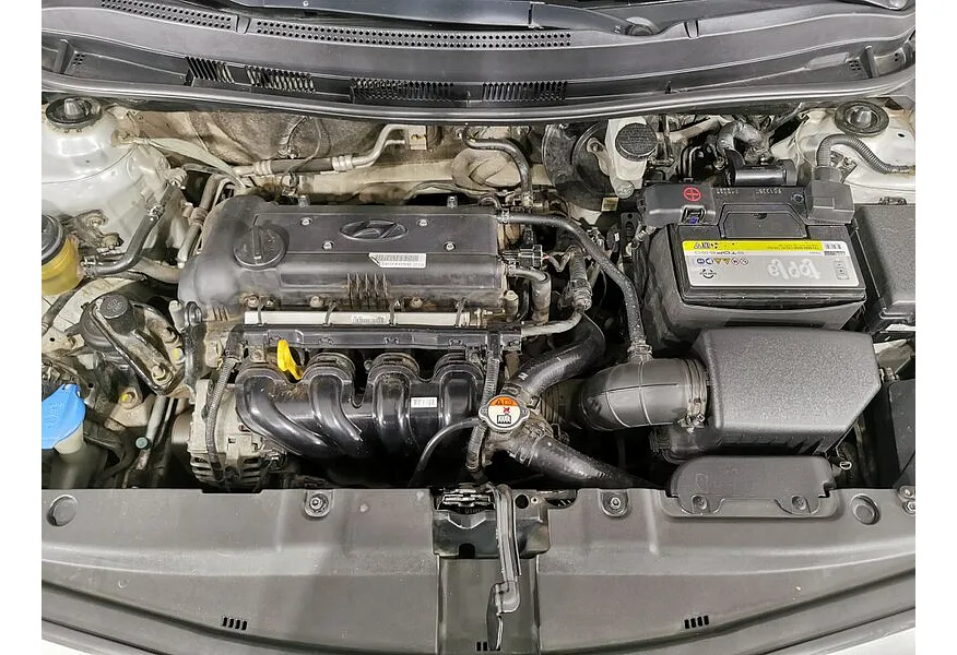 АВИЛОН - Hyundai Solaris 1.6 MT (123 л.с.) Active Plus Серебристый - slide 14