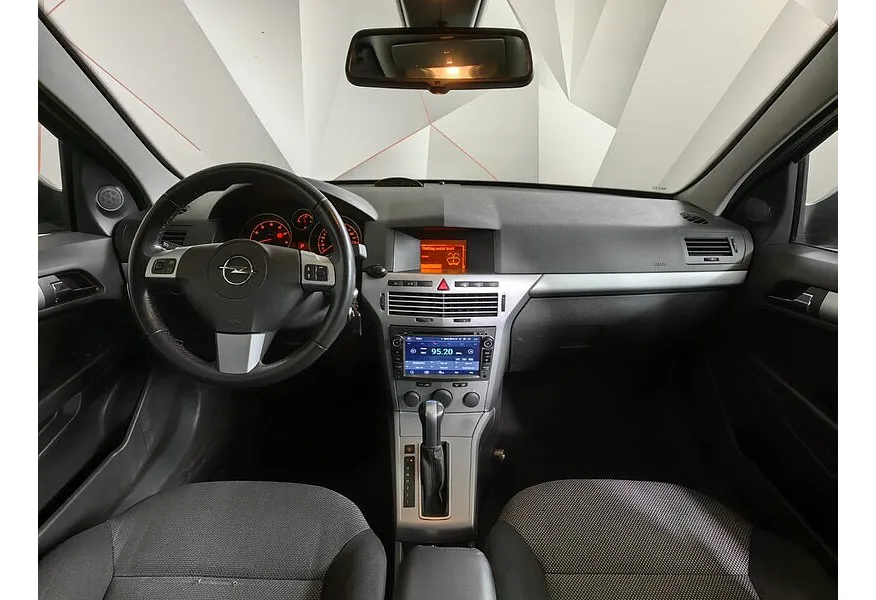 Opel Astra 1.8 AT (140 л.с.) base Серебристый в АВИЛОН. Слайд №12