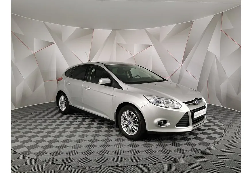 АВИЛОН - Ford Focus 1.6 MT (105 л.с.) Trend Серебристый - slide 1