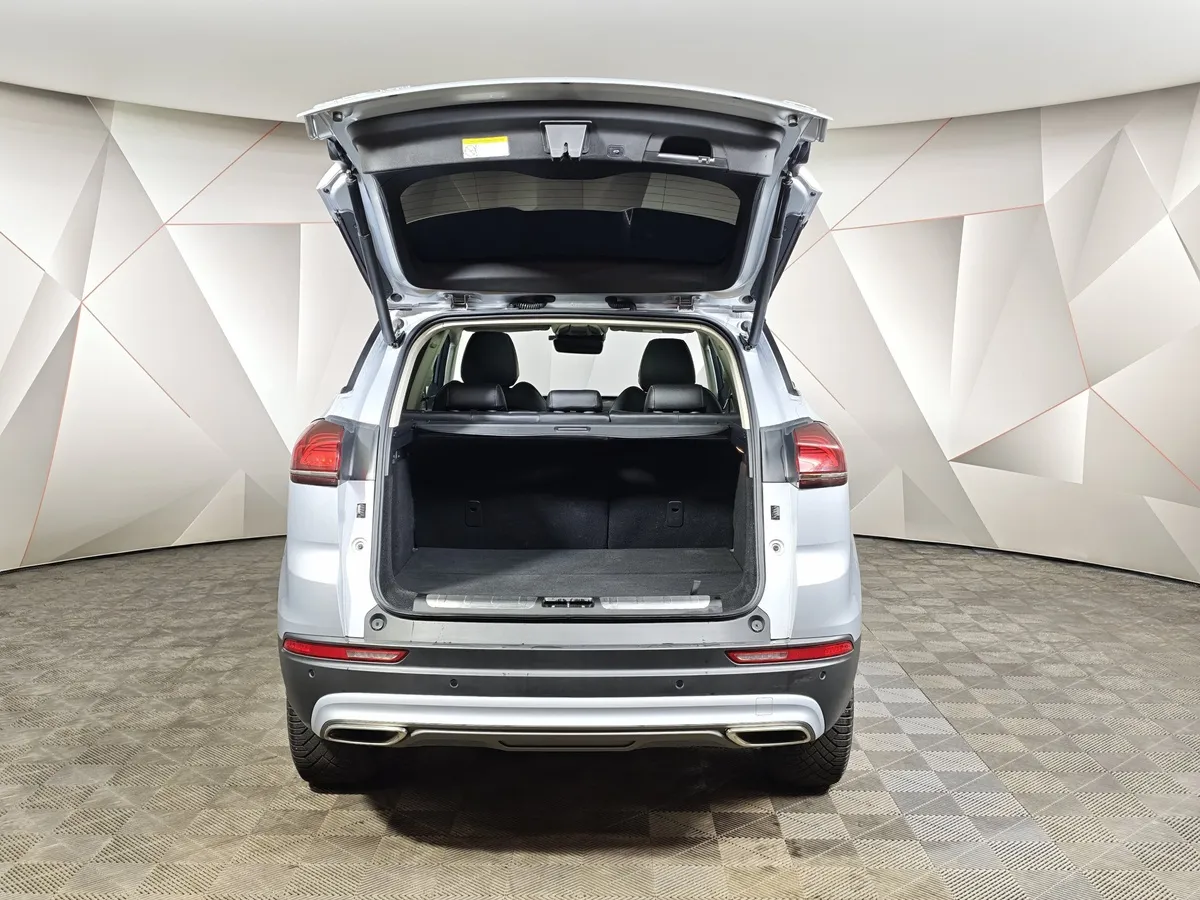 Geely Atlas Pro 1.5T 7DCT AWD (177 л.с.) Flagship+ Серый в АВИЛОН. Слайд №12