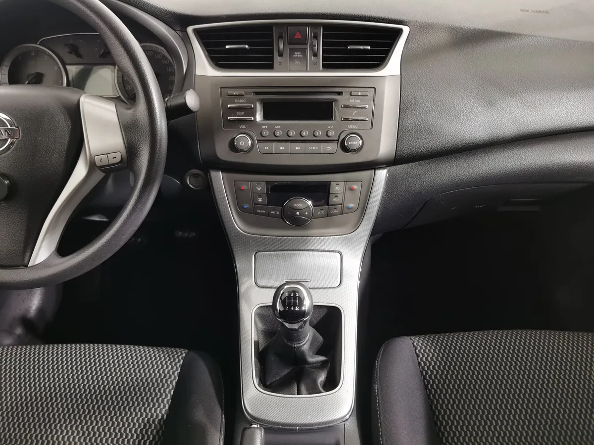 Nissan Sentra 1.6 МТ (117 л.с.) Welcome Бежевый в АВИЛОН. Слайд №13