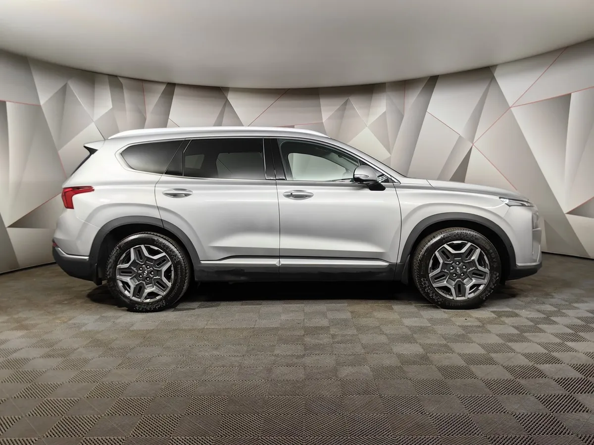 Hyundai Santa Fe 2.2 CRDi AWD 8AT (200 л.с.) High-Tech Серый в АВИЛОН. Слайд №6