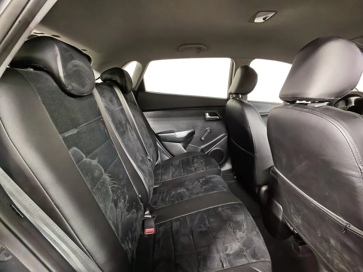 Kia Rio 1.6 AT (123 л.с.) Серый в АВИЛОН. Слайд №16