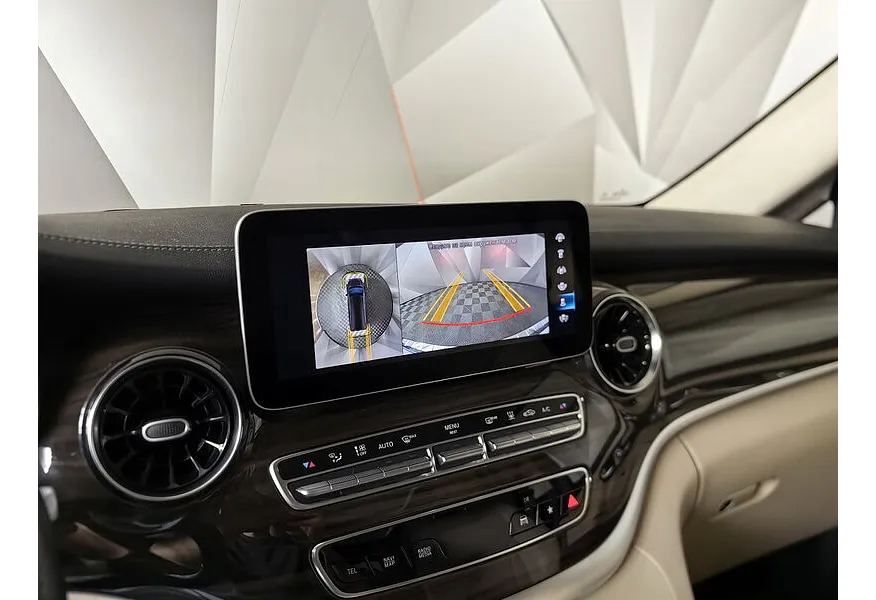 Mercedes-Benz V-Класс V 250 d 9G-Tronic L2 4MATIC (190 л.с.) AMG Line Черный в АВИЛОН. Слайд №21