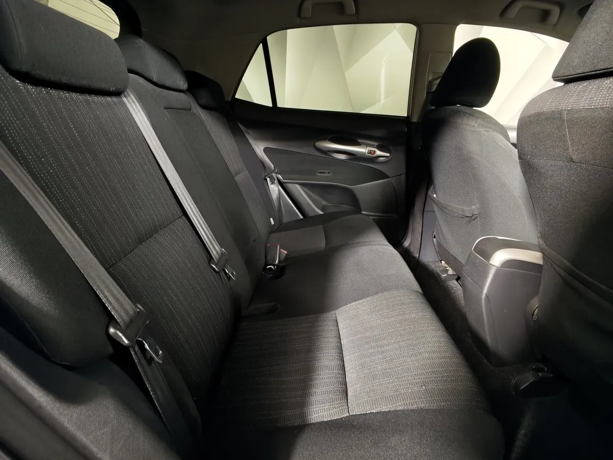 Toyota Auris 1.6 MMT (124 л.с.) Серый в АВИЛОН. Слайд №15