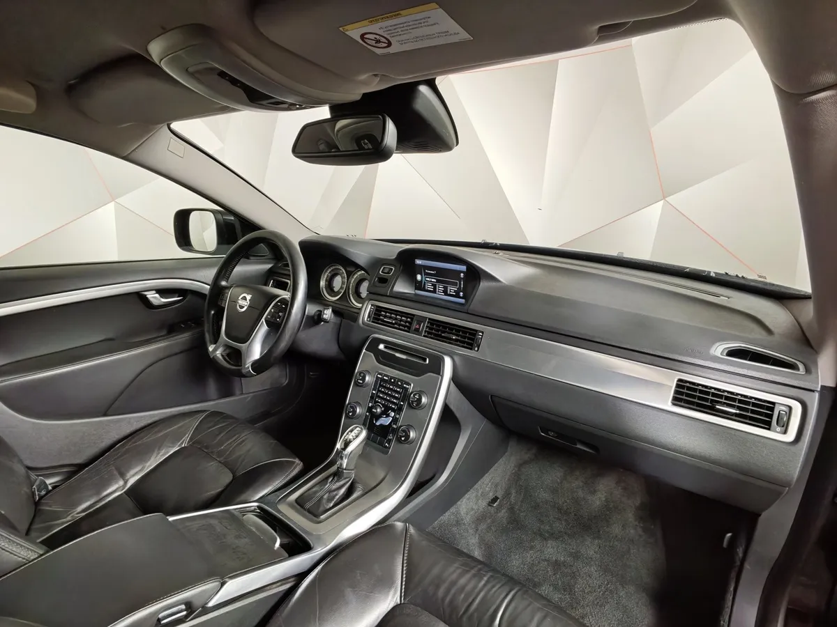Volvo XC70 2.4 D4 Geartronic AWD (163 л.с.) Черный в АВИЛОН. Слайд №11