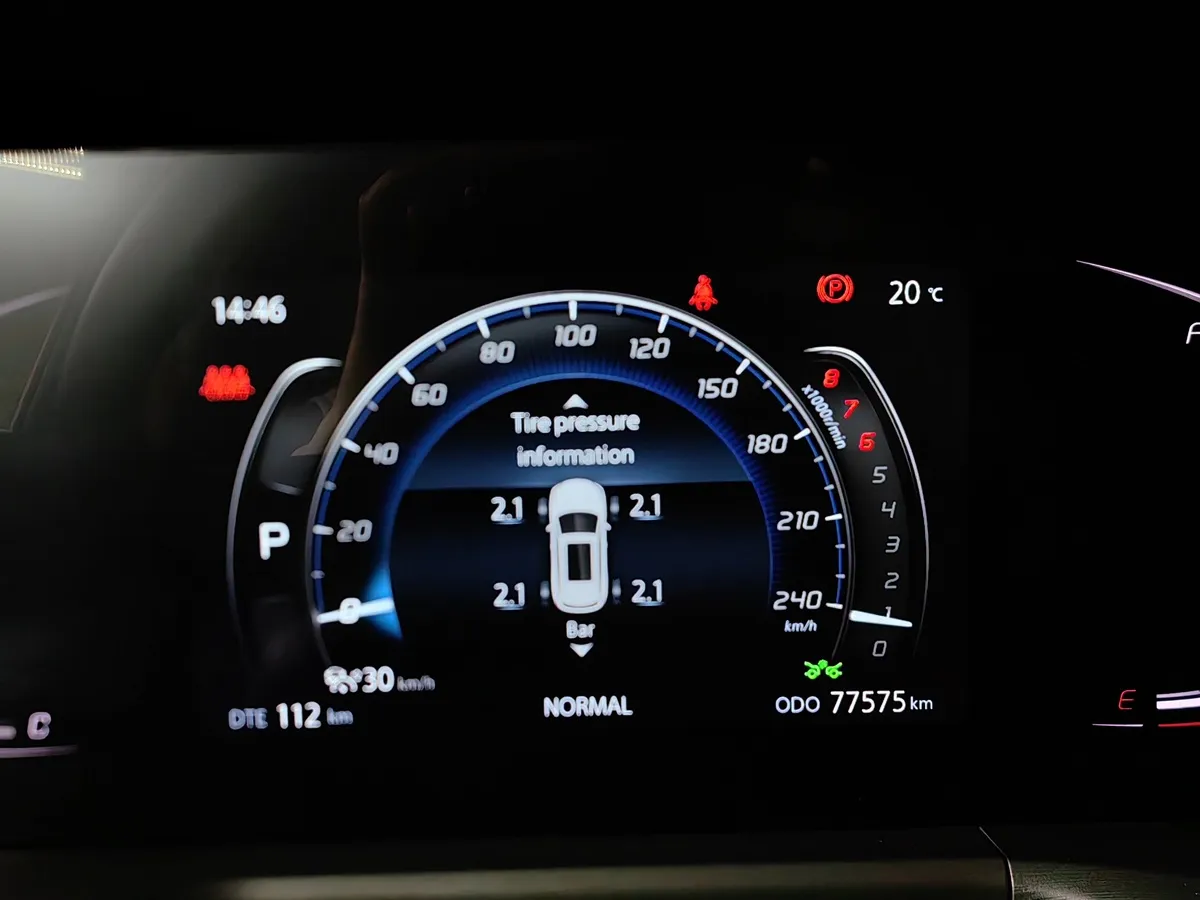 Changan CS75PLUS 2.0 AT (223 л.с.) Comfort Черный в АВИЛОН. Слайд №17
