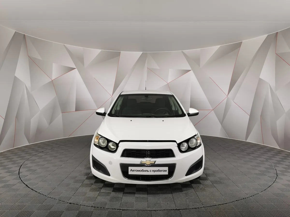 Chevrolet Aveo 1.6 AT (115 л.с.) Белый в АВИЛОН. Слайд №7