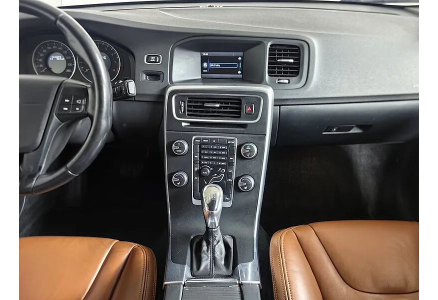 АВИЛОН - Volvo S60 1.6 T3 Turbo Powershift (150 л.с.) Momentum Белый - slide 13