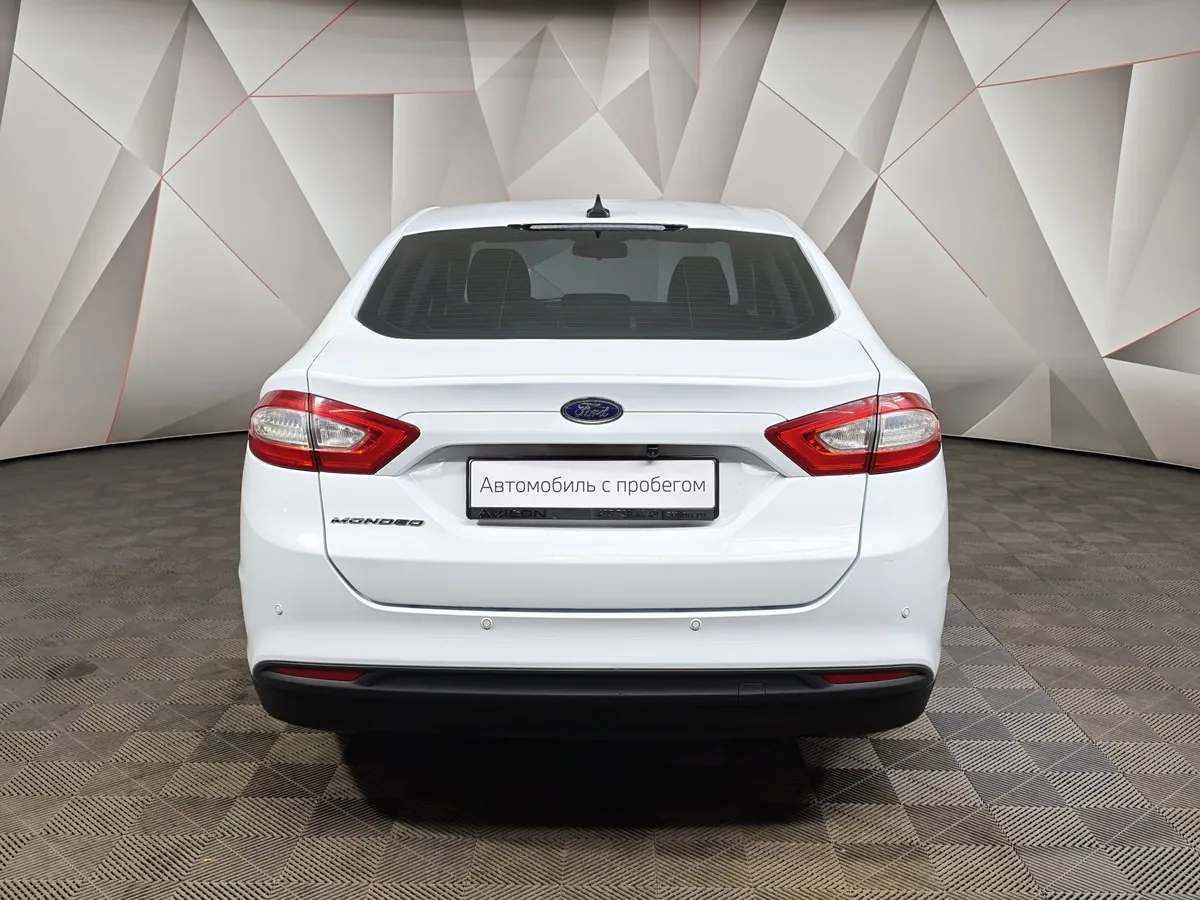 Ford Mondeo 2.5 AT (149 л.с.) Ambiente Белый в АВИЛОН. Слайд №8
