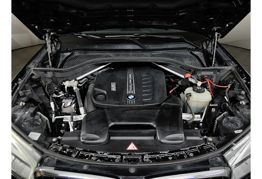 BMW X6 xDrive30d Steptroniс (249 л.с.) Base (Локальная сборка) Черный в АВИЛОН. Слайд №13