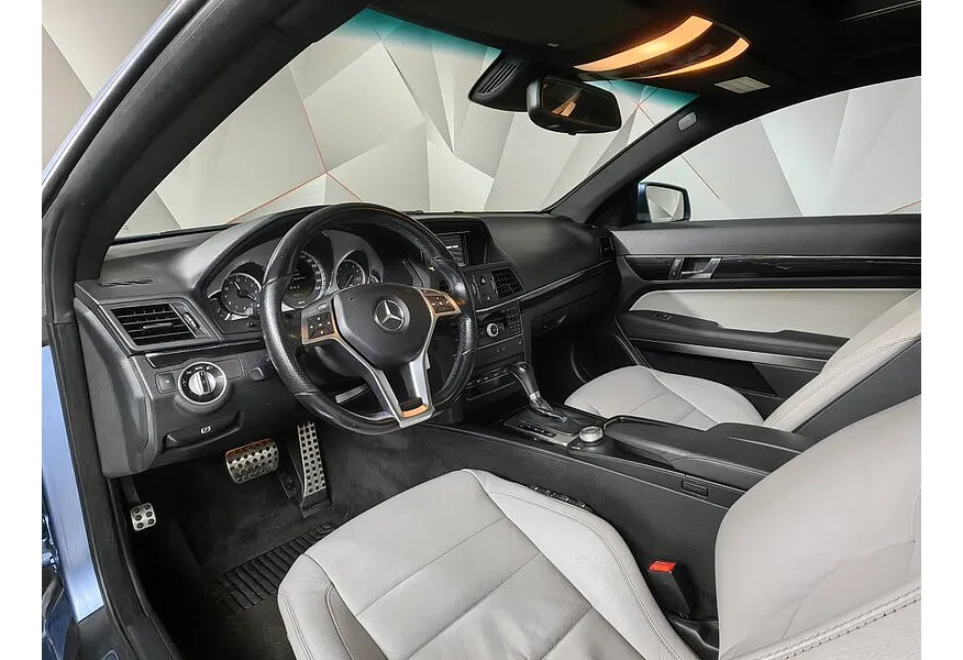АВИЛОН - Mercedes-Benz E-Класс E 200 T BlueEfficiency 7G-Tronic Plus (184 л.с.) Голубой - slide 8