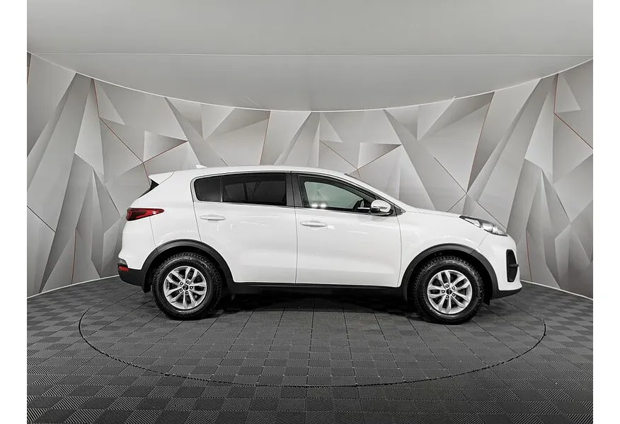 Kia Sportage 2.0 AT 2WD (150 л.с.) Classic Белый в АВИЛОН. Слайд №6