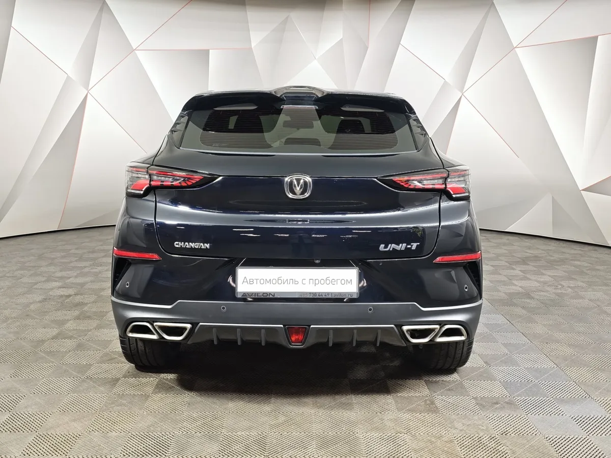 Changan UNI-T 1.5T 7DCT (181 л.с.) Tech Черный в АВИЛОН. Слайд №8