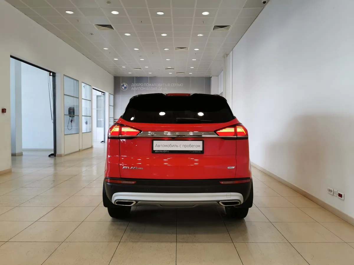 Geely Atlas Pro 1.5T 7DCT AWD (177 л.с.) Flagship Красный в АВИЛОН. Слайд №8